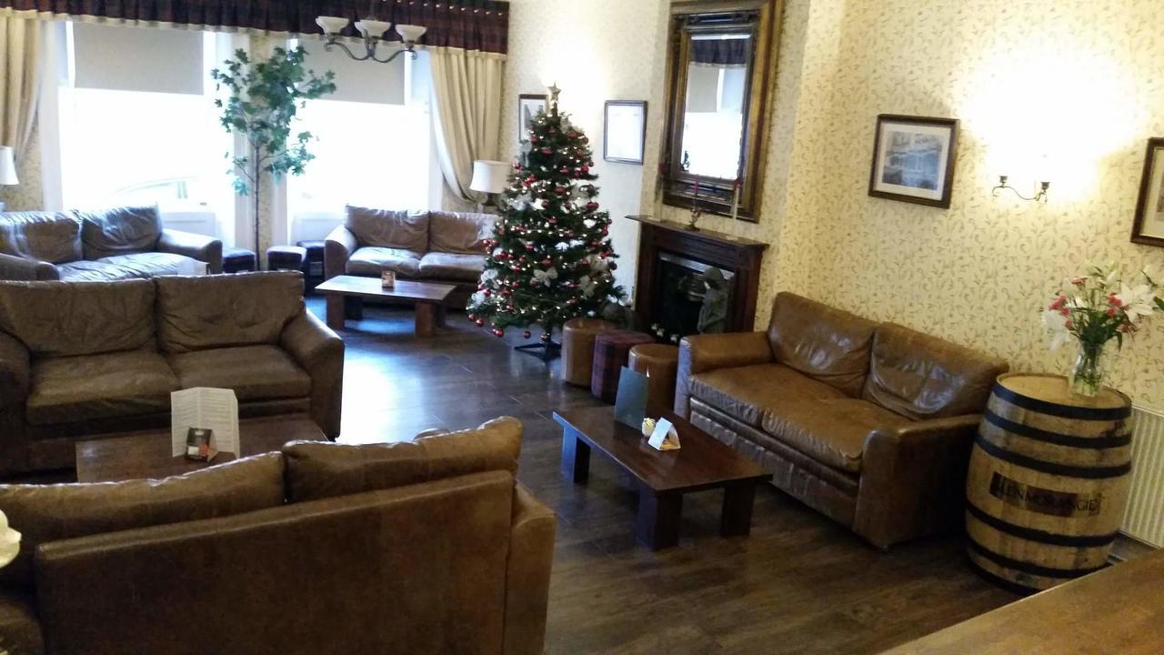 The Royal Hotel تاين المظهر الخارجي الصورة